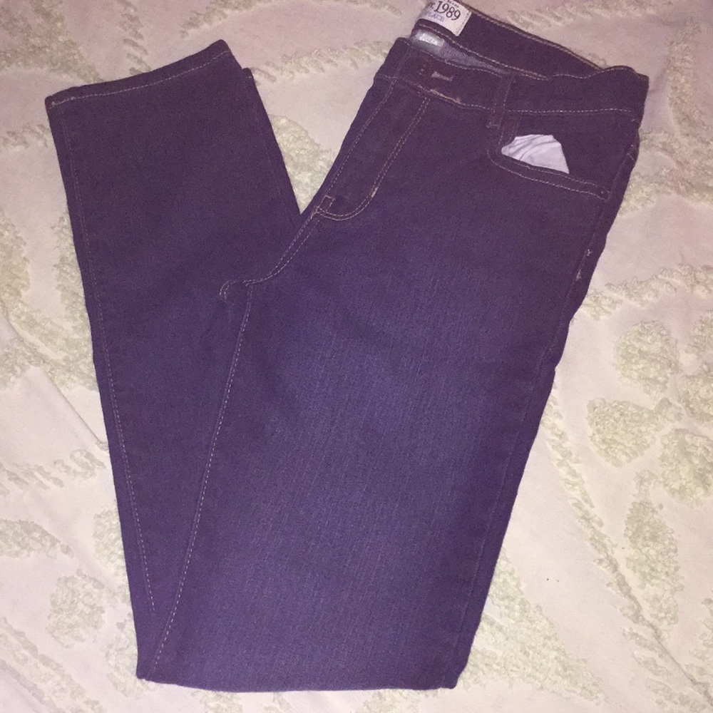 NWOT. Size 12 Boys Skinny Jean.